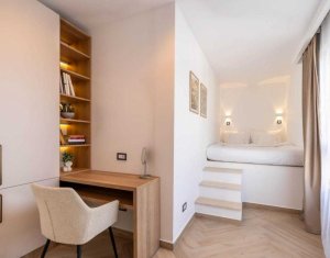 Appartement 3 chambres à vendre dans Cluj-napoca, zone Intre Lacuri