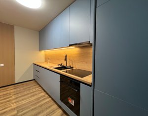 2 camere, finisaje lux, zona Intre Lacuri