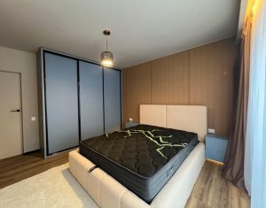2 camere, finisaje lux, zona Intre Lacuri