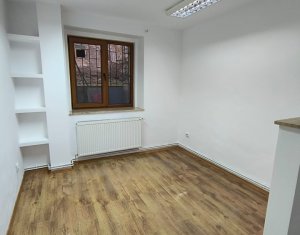 Bureau à louer dans Cluj-napoca, zone Centru