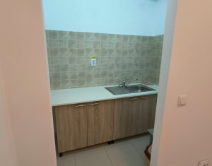 Bureau à louer dans Cluj-napoca, zone Centru