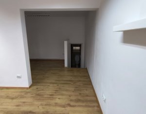 Bureau à louer dans Cluj-napoca, zone Centru