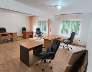 Bureau à louer, 43m2 dans Cluj-napoca, zone Zorilor