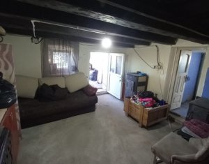 Oază de liniște la 30 km de Cluj: Casă complet renovată cu grădină generoasă