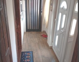 Oază de liniște la 30 km de Cluj: Casă complet renovată cu grădină generoasă