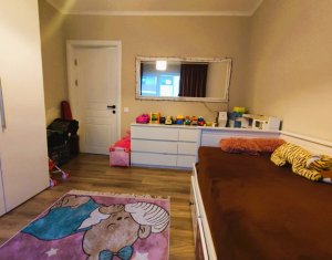 Lakás 3 szobák eladó on Apahida