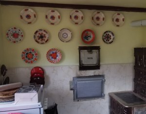 Ház 4 szobák eladó on Bagara, Zóna Centru