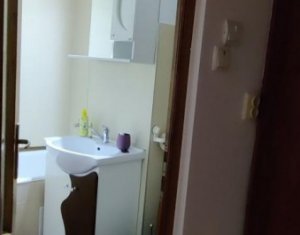 Appartement 4 chambres à vendre dans Cluj-napoca, zone Manastur