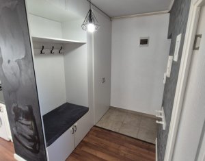 Lakás 2 szobák eladó on Floresti