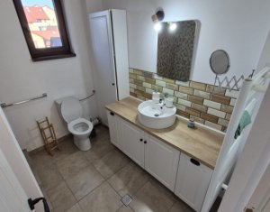 Lakás 2 szobák eladó on Floresti