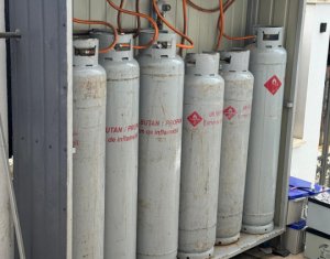 Ház 4 szobák eladó on Floresti