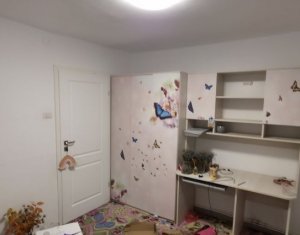 Lakás 4 szobák eladó on Cluj-napoca, Zóna Manastur