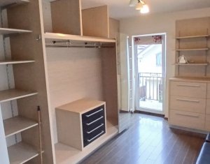 Ház 4 szobák eladó on Floresti