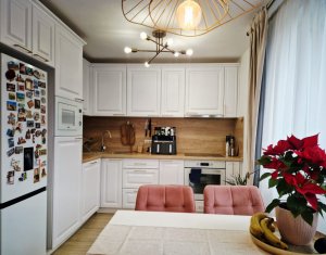 Maison 4 chambres à vendre dans Campenesti