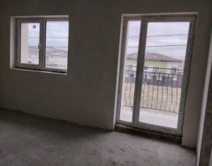 Ház 4 szobák eladó on Dezmir