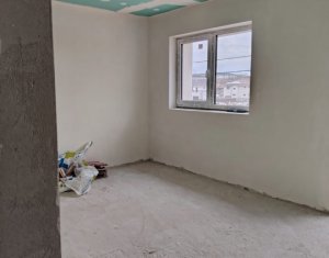 Ház 4 szobák eladó on Dezmir