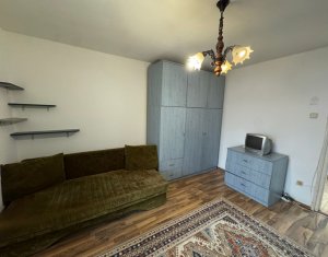 Garsoniera de vanzare, confort 1, Detunata, etaj 3/10