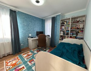Appartement 4 chambres à vendre dans Cluj-napoca, zone Iris