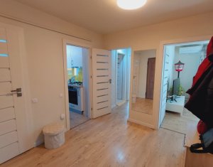 Apartment 4 rooms for sale in Cluj-napoca, zone Manastur