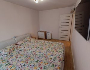 Apartment 4 rooms for sale in Cluj-napoca, zone Manastur