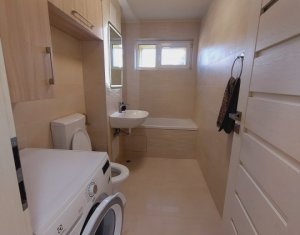 Apartment 4 rooms for sale in Cluj-napoca, zone Manastur