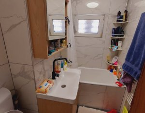 Lakás 4 szobák eladó on Cluj-napoca, Zóna Manastur