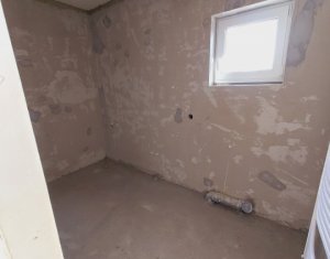 Ház 4 szobák eladó on Stolna