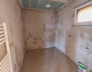 Ház 4 szobák eladó on Stolna