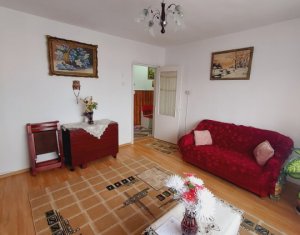 Lakás 3 szobák eladó on Cluj-napoca, Zóna Manastur