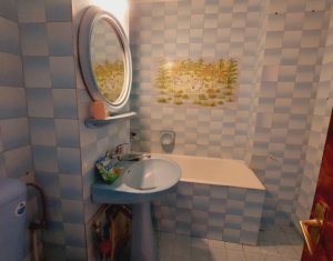 Apartament cu 2 camere decomandat | 2 balcoane | Etaj 3/4 | Marasti