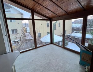 Bureau à louer dans Cluj-napoca, zone Plopilor