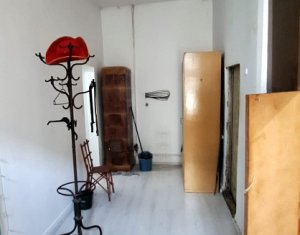 Vanzare apartament 4 camere, ultracentral, posibilitate investitie