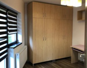 Appartement 3 chambres à louer dans Cluj-napoca, zone Buna Ziua