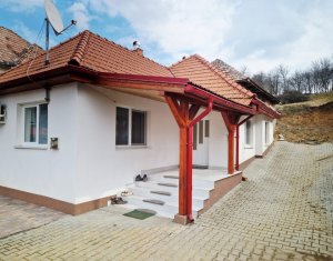 Ház 2 szobák eladó on Valcele