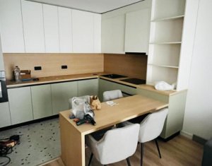 Apartment 2 rooms for sale in Floresti