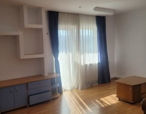 Apartment 3 rooms for sale in Baciu