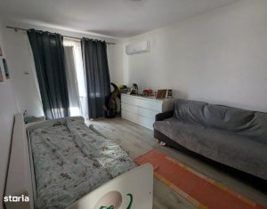 Maison 3 chambres à vendre dans Floresti