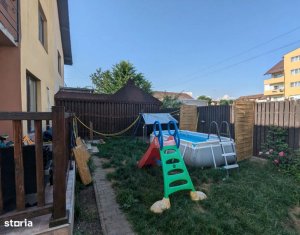 Maison 3 chambres à vendre dans Floresti