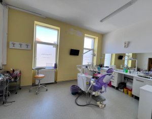 Imobil mixt, birouri sau servicii D+P+M 230mp, langa podul Garii