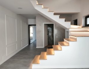 Maison 4 chambres à vendre dans Cluj-napoca