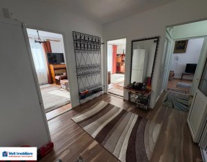 Appartement 3 chambres à vendre dans Cluj-napoca, zone Manastur