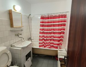 Appartement 3 chambres à vendre dans Cluj-napoca, zone Zorilor