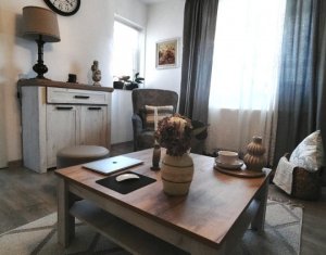 Maison 3 chambres à vendre dans Chinteni