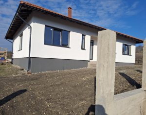 Ház 3 szobák eladó on Apahida