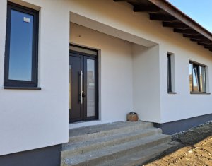 Ház 3 szobák eladó on Apahida