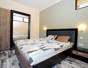 Ház 5 szobák kiadó on Sannicoara