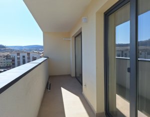 Lakás 2 szobák eladó on Floresti