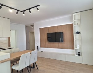 Lakás 3 szobák eladó on Floresti