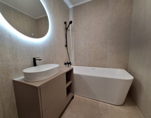 Lakás 3 szobák eladó on Floresti