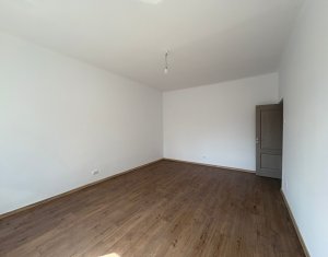 Lakás 3 szobák eladó on Cluj-napoca, Zóna Centru